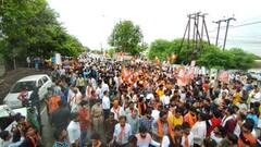 In Pics: सीहोर में सीएम शिवराज सिंह चौहान का रोड शो, कहा– बीजेपी को जिताइए, विकास की जिम्मेदारी मुझपर छोड़ दें, देखें तस्वीरें