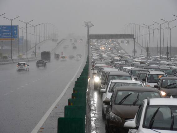 Monsoon Shower Lashes Delhi, Causes Water Logging And Traffic Snarls | IN PICS