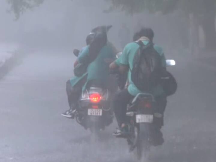 Delhi Weather Update: Monsoon Hits National Capital, Heavy Rain Observed In Parts Of NCR Delhi Weather Update: Monsoon Hits National Capital, Heavy Rain Observed In Parts Of NCR