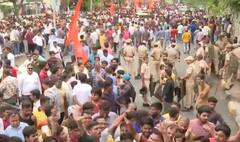 Udaipur Case: कन्हैयालाल के हत्यारों को कड़ी सजा देने के लिए सड़कों पर उतरे लोग