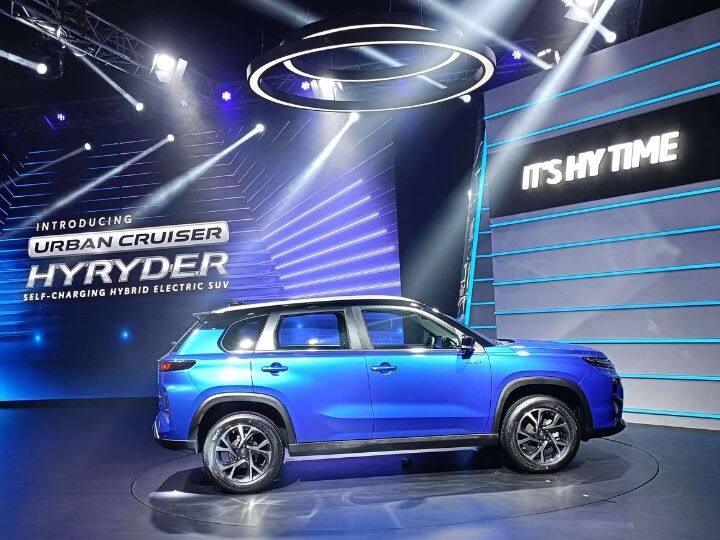 2022 Toyota Urbain Cruiser Hyryder सेल्फ चार्जिंग स्ट्राँग हायब्रिड इलेक्ट्रिक पॉवरट्रेनने सुसज्ज असेल. या फीचरसह या जागतिक सेल्फ चार्जिंग तंत्रज्ञानाची भारतात एंट्री होणार आहे. Hyryder 40% अंतर आणि 60% वेळ इलेक्ट्रिक (EV) किंवा Zero Emission मोडवर चालण्यास सक्षम आहे. Urabn Cruiser Hyryder वर उपलब्ध असलेला आणखी एक पॉवरट्रेन पर्याय म्हणजे निओ ड्राइव्ह (Neo Drive). टोयोटा हायब्रीड सिस्टीम (THS) आणि ई-ड्राइव्ह ट्रान्समिशनसह SUV मारुती सुझुकीकडून मिळवलेल्या 1.5-लीटर के-सिरीजच्या माईल्ड-हायब्रिड पॉवरट्रेनसह येते. हे 103 bhp पॉवर आणि 137 Nm टॉर्क जनरेट करते.