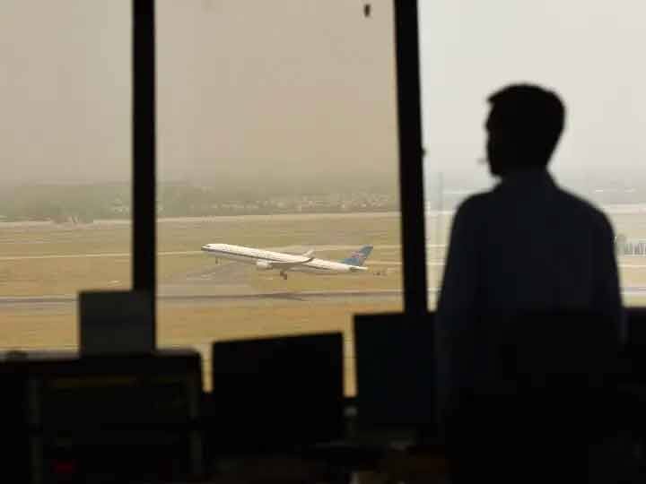UP government signs contract with AAI, now air service will start from 05 airports soon ANN Airports in UP: यूपी सरकार ने AAI के साथ किया अनुबंध, अब जल्द 05 हवाई अड्डों से शुरू हो जाएगी वायुसेवा