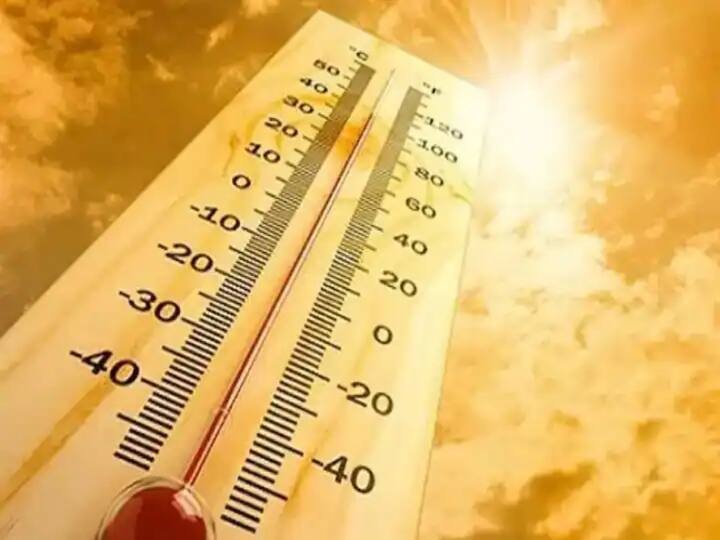 Delhi recorded highest heat average minimum maximum temperature after 3 years month of June Delhi weather: जून में पड़ी भीषण गर्मी, तापमान ने तोड़ा कई साल पुराना रिकॉर्ड, बारिश को लेकर जताई गई ये संभावना