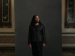 US Supreme Court की पहली अश्वेत महिला जज का खिताब केतनजी ब्राउन जैक्सन के नाम, जानिए उनके बारे में सबकुछ