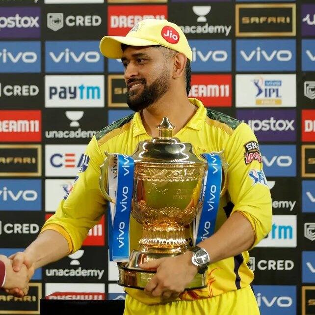 Definitely Not என்று சொல்லி நான்காவது ஐபிஎல் கோப்பையை வென்று மாஸ் காட்டியவர்..!