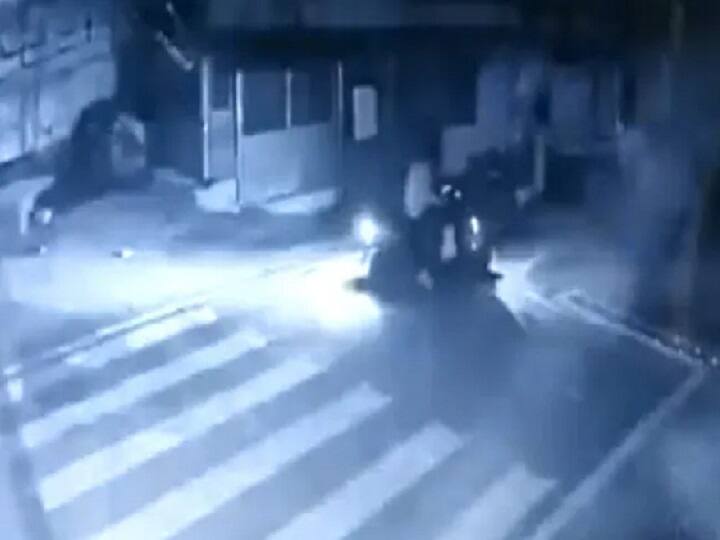 Kerala: மார்க்சிஸ்ட் கம்யூனிஸ்ட் கட்சி தலைமை அலுவலகத்தில் குண்டு வீச்சு: திருவனந்தபுரத்தில் பரபரப்பு..