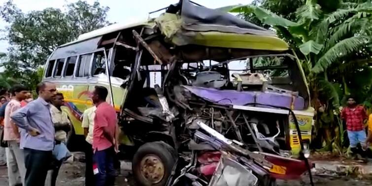 18 person injured in bus-lorry collision in Bankura Bankura: বাঁকুড়ায় বাস-লরির মুখোমুখি সংঘর্ষে আহত ১৮, পলাতক লরির চালক