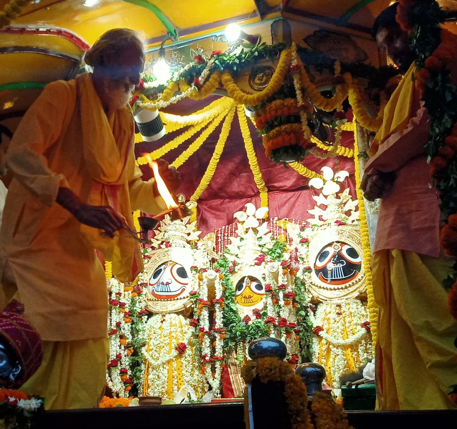 Jagannath Rath Yatra 2022: महादेव की नगरी वाराणसी में तीन दिवसीय रथयात्रा मेला शुरू, उमड़ा श्रद्धालुओं का सैलाब