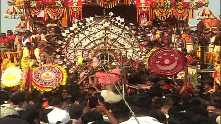 Rath Yatra 2022: Rath Yatra festival starts at tarapith in birbhum Rath Yatra 2022: রথযাত্রার দিনেই গর্ভগৃহের বাইরে আসেন দেবী, দর্শন করতে উপচে পড়ে ভিড়