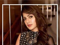 Happy Birthday Rhea Chakraborty : व्हिडीओ जॉकी म्हणून केली करियरची सुरुवात, अजूनही सुपरहिट चित्रपटाच्या प्रतीक्षेत रिया चक्रवर्ती!