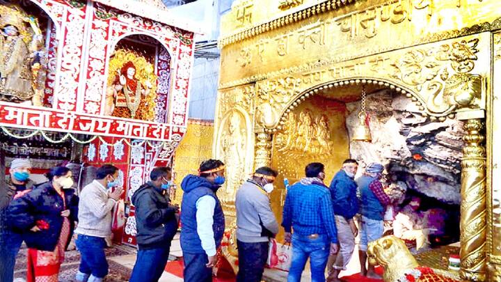 एसी कमरे के साथ आपको ब्रेकफास्ट की भी सुविधा मिलेगी और आने-जाने के लिए शेयरिंग बेसिस पर गाड़ी भी उपल्बध करवाई जाएगी.