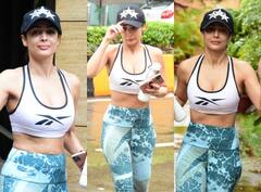Malaika Arora Pics: जिम के बाहर स्टाइलिश लुक में स्पॉट हुईं मलाइका अरोड़ा, दिखा परफेक्ट फिगर
