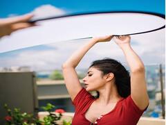 அசரவைக்கும் மௌனிராய்...க்யூட் பிக்ஸ்