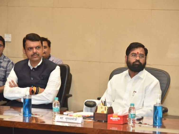 Eknath Shinde government started to change the decision of the Thackeray government Thackeray government also canceled the decision of the Fadnavis government शिंदे सरकारने ठाकरे सरकारचे निर्णय बदलण्यास केली सुरुवात,  ठाकरे सरकारनेही फडणवीस सरकारचे निर्णय केले होते रद्द