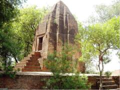 Pisnarin Dai Math: यूपी का वो अनोखा मंदिर जिसका निर्माण एक वृद्ध महिला ने करवाया था, जानिए इसका रोचक इतिहास