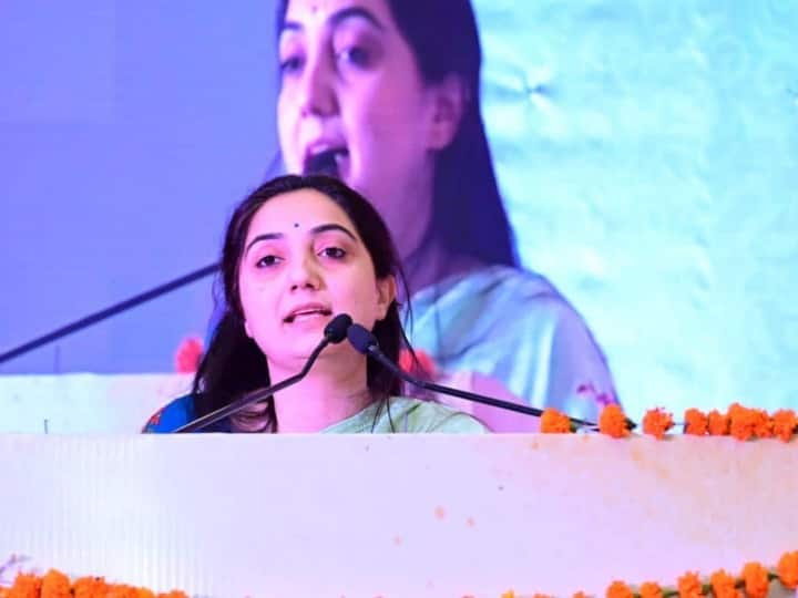 Supreme Court grants interim relief to former BJP Spokesperson Nupur Sharma SC On Nupur Sharma: నుపుర్ శర్మకు సుప్రీం కోర్టులో ఊరట- కీలక ఆదేశాలు జారీ