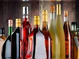vicky liquor at half rate in punjab many have accumulated quota for the year ਪਿਆਕੜਾਂ ਨੂੰ ਲੱਗੀਆਂ ਮੌਜਾਂ! ਪੰਜਾਬ 'ਚ ਅੱਧੇ ਰੇਟ 'ਤੇ ਵਿਕੀ ਸ਼ਰਾਬ, ਕਈਆਂ ਨੇ ਜਮ੍ਹਾਂ ਕੀਤਾ ਸਾਲ ਦਾ ਕੋਟਾ