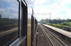 Railway Update: रेलवे को सांसदों की यात्रा से 62 करोड़ रु का नुकसान, जानिए क्या है वजह