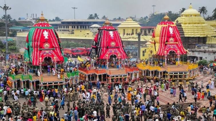 Rath Yatra 2022: do these things during rath yatra to get good luck, know in details Rath Yatra 2022: সৌভাগ্য ফেরাতে রথযাত্রার পুণ্য তিথিতে এই কাজগুলি করুন