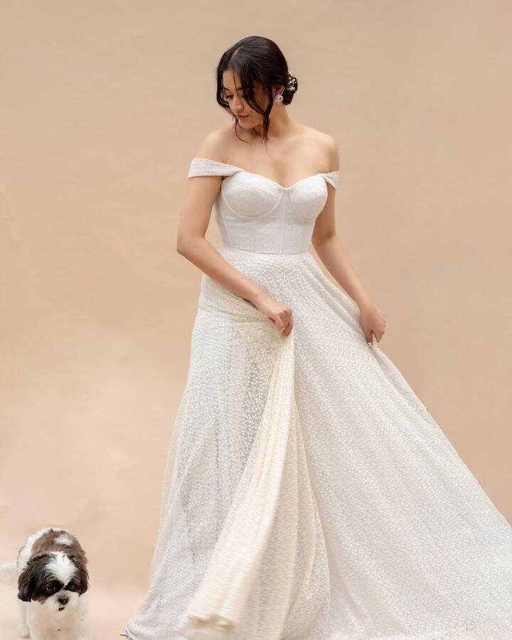 ஆலமரத்து இலடா அவ கன்ன குழியில விழடா