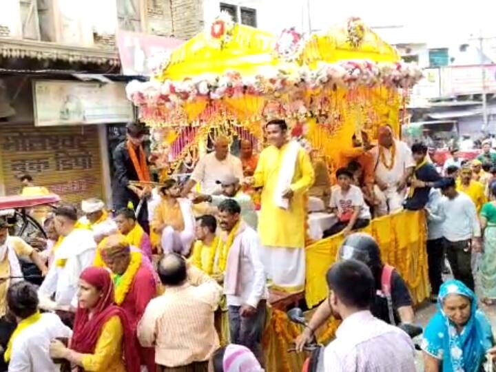 Rajasthan News Jagannath Rath Yatra took place amid section 144 in Bharatpur ANN Bharatpur News: धारा 144 के बीच निकली जगन्नाथ रथ यात्रा, भारी संख्या में पुलिस बल रहा तैनात