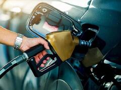 Petrol, Diesel Price: மாதத்தின் முதல் நாள்.. உயர்கிறதா பெட்ரோல் விலை? இன்றைய நிலவரம் இதுதான்..