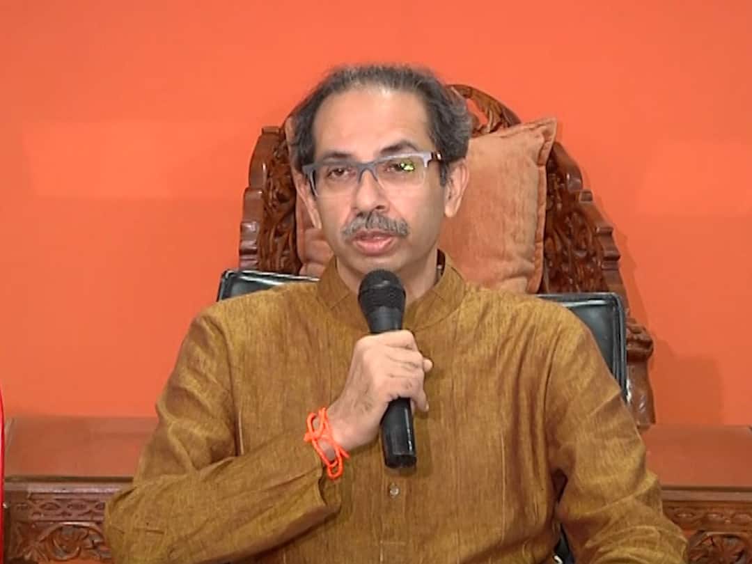 Shivsena leader Uddhav Thackrey live press Uddhav Thackrey : माझ्या पाठीत वार करा, पण मुंबईच्या पाठीत खंजीर खुपसू नका, आरेच्या निर्णयाचं दु:ख झालं : उद्धव ठाकरे