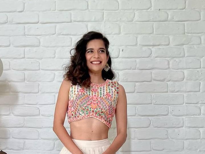 मिथिला पालकर हे नाव ओटीटी प्लॅटफॉर्मवर नवं नाही. मराठी रसिकांना तर नाहीच नाही. कारण मिथिलाने अनेक मराठी सिनेमांत कामं केली आहेत. (photo:mipalkarofficial/ig)