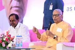 Yashwant Sinha on CM KCR : ఈ యుద్ధం రాష్ట్రపతి ఎన్నికలతో ముగిసిపోయేది కాదు..! | ABP Desam
