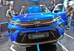 Car : टोयोटा घेऊन येत आहे नवीन Urban Cruiser Hyryder SUV; वाचा A to Z रिव्ह्यू