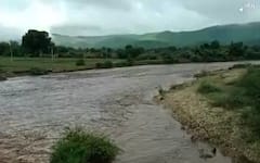 સાબરકાંઠાઃ મૂશળધાર વરસાદને કારણે હાથમતી નદીમાં આવ્યા નવા નીર, જુઓ વીડિયો