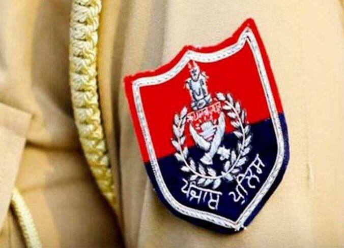 Big Transfers In Amritsar Police Commissionrate; 1139 Sub Inspectors, ASI, Constables Transferred ਅੰਮ੍ਰਿਤਸਰ 'ਚ 1139 ਪੁਲਿਸ ਮੁਲਾਜ਼ਮਾਂ ਦੇ ਤਬਾਦਲੇ: ਕਮਿਸ਼ਨਰ ਅਰੁਣਪਾਲ ਨੇ ਰਾਤੋ ਰਾਤ ਜਾਰੀ ਕੀਤੇ ਹੁਕਮ, ਤੁਰੰਤ ਨਵੀਂ ਡਿਊਟੀ ਜੁਆਇਨ ਕਰਨ ਦੇ ਨਿਰਦੇਸ਼