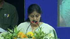 Lucknow: प्रदर्शन करने पर Pallavi Patel-Krishna Patel को हिरासत में लिया गया..देखिए