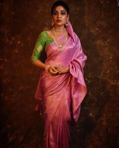 PHOTO : कुण्या राजाची तू गं राणी... प्रार्थना बेहेरेचा रॉयल अंदाज पाहून चाहते झाले स्तब्ध!