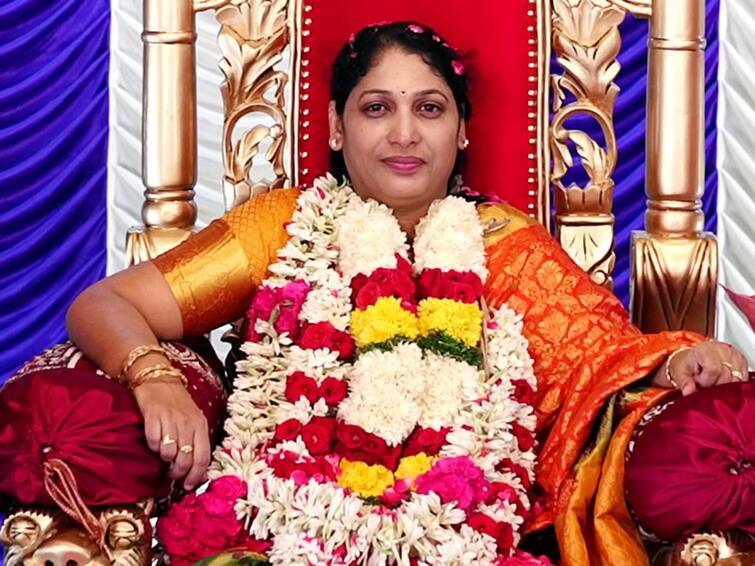 Annapurani Arasu Amma attack Speech in Facebook ‛தியானம், யோகா செய்து பிரம்ம நிலையை பற்றி பேசுகிறான்’ - யாரை தாக்கினார் அன்னபூரணி அரசு அம்மா?