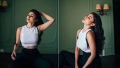 Mouni Roy Pics : ਮੌਨੀ ਰਾਏ ਨੇ ਕ੍ਰੌਪ ਟਾਪ 'ਚ ਦਿੱਤਾ ਦਿਲਕਸ਼ ਲੁੱਕ , ਵਧਾਇਆ ਸੋਸ਼ਲ ਮੀਡੀਆ ਦਾ ਤਾਪਮਾਨ