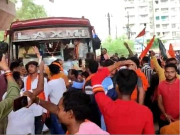 Raipur protest against Udaipur incident Bajrang Dal stopped the bus  ANN Raipur News: उदयपुर की घटना के विरोध में आज रायपुर बंद, बजरंग दल ने बस रोककर की नारेबाजी