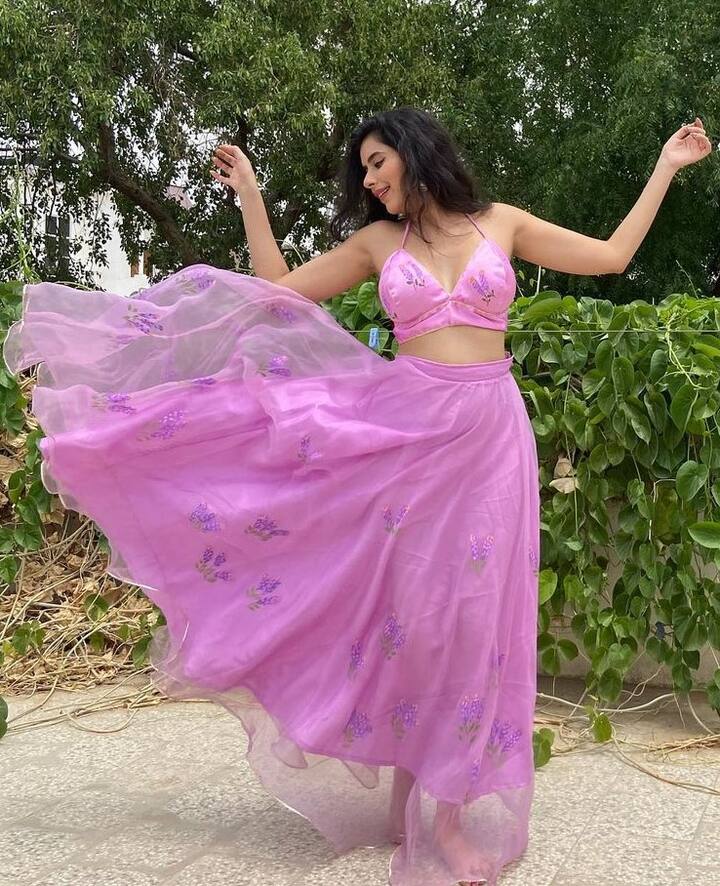 एक्ट्रेस की तस्वीरों को देख अंदाजा लगा सकते हैं कि वो कितनी फिटनेस फ्रिक हैं.
