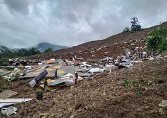 Manipur Landslide: মণিপুরে ধসের নিচে অন্তত ৫৫ জনের আটকে থাকার আশঙ্কা, উদ্ধারকাজে সেনা ও NDRF
