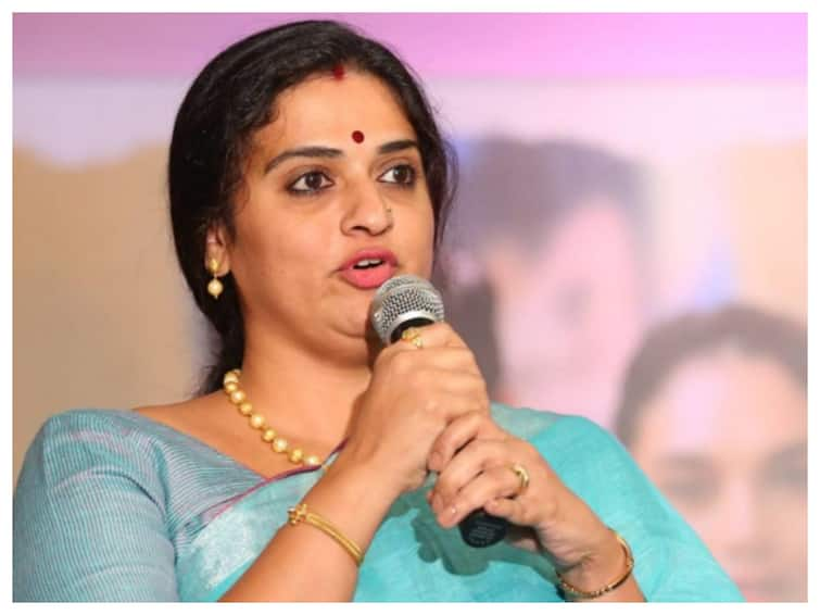 Pavithra Lokesh Husband Latest Comments going viral Pavithra Lokesh: సహజీవనం ఏంటి? పవిత్ర నా భార్య - మాకు ఇద్దరు పిల్లలు