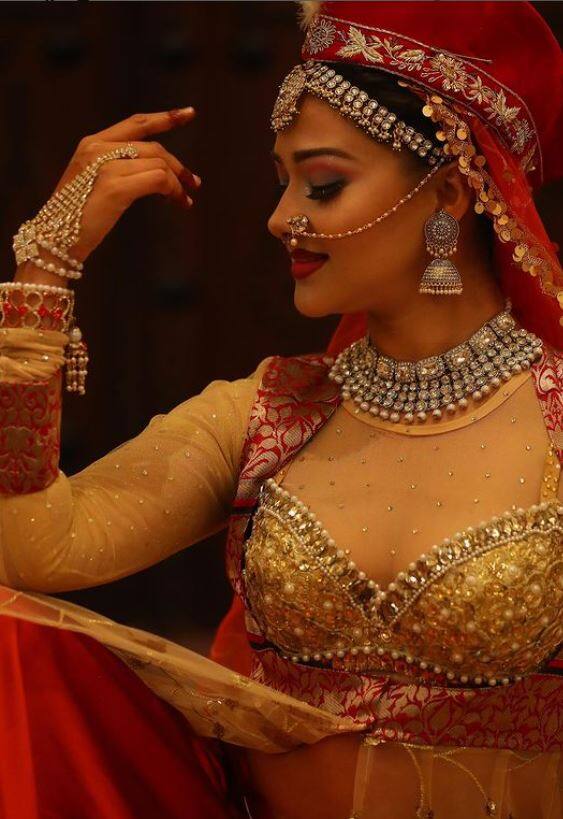 भोजपुरी अभिनेत्रींचा जलवा बॉलिवूड अभिनेत्रींपेक्षा कमी नसतो.