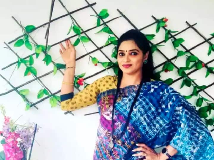 சினிமாவில் எல்லா பெண்களையும் கேவலமா நினைக்காதீங்க - நடிகை ஜீவிதா Actress Jeevitha speaks about adjustment in cinema சினிமாவில் எல்லா பெண்களையும் கேவலமா நினைக்காதீங்க - நடிகை ஜீவிதா