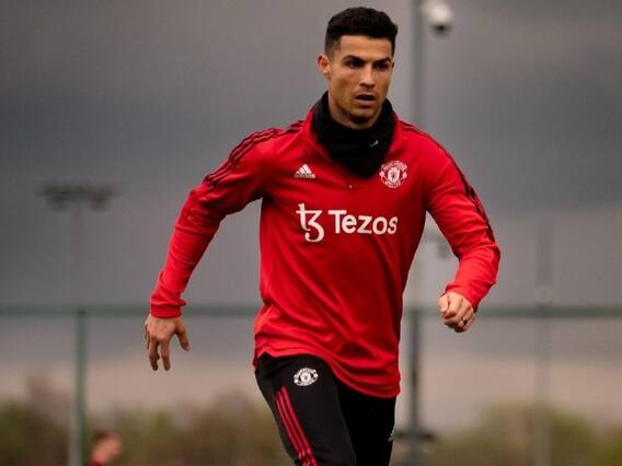Cristiano Ronaldo: मैनचेस्टर यूनाइटेड का साथ छोड़ना चाह रहे हैं रोनाल्डो, रिपोर्ट में हुआ खुलासा Cristiano Ronaldo: मैनचेस्टर यूनाइटेड का साथ छोड़ना चाह रहे हैं रोनाल्डो, रिपोर्ट में हुआ खुलासा