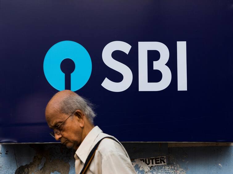 Free Doorstep Banking Facility by SBI: SBI will reach home for these people, will be able to do banking related work for free Free Doorstep Banking Facility By SBI: આ લોકોને ઘરે જ મળશે SBI તમામ બેન્કિંગ સેવા, બેંકિંગ સંબંધિત સુવિધા મફતમાં મળશે