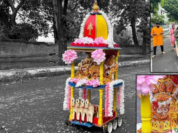 Gujarati man walks on the streets in robot car and worships Lord Jagannath Gujarat rath yatra: மொபைல்  ப்ளூடுத்! இது ரோபோடிக் ரத யாத்திரை! ரோட்டில் சர்ரென சென்ற குட்டி தேர்!
