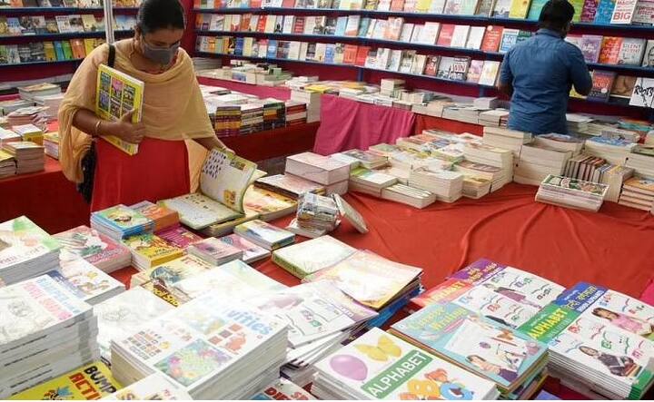 Book Fair in All Districts Tamil Nadu Rs 4.96 Crores Fund Allocated to conduct book fair Book Fair: அனைத்து மாவட்டங்களிலும் புத்தகக் காட்சி; ரூ.4.96 கோடி நிதி ஒதுக்கீடு-  குழு அமைப்பு