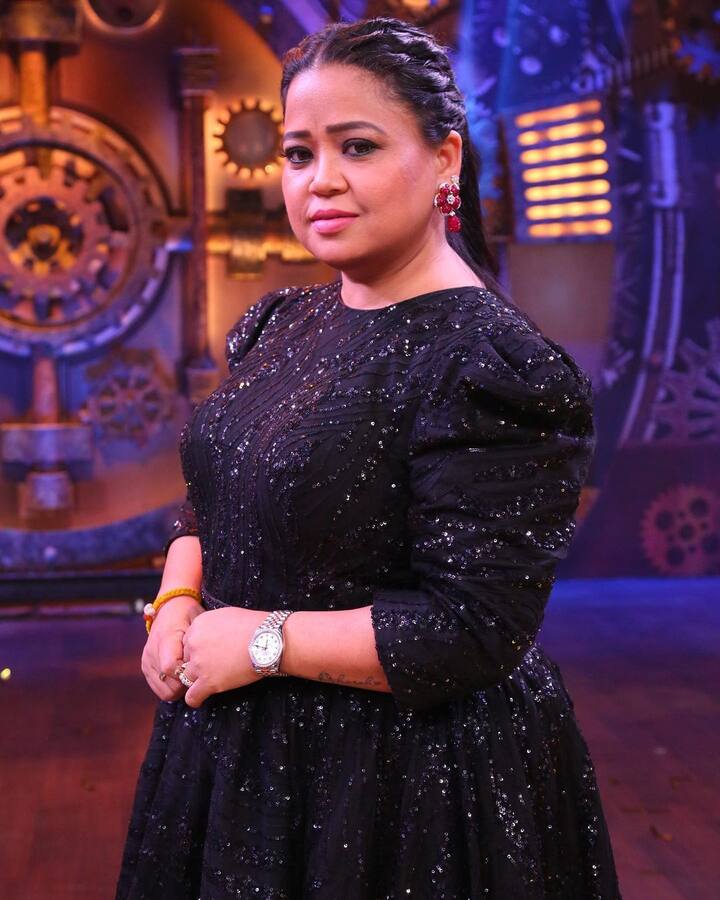टीव्हीची ‘लाफ्टर क्वीन’ कॉमेडियन-अभिनेत्री भारती सिंह (Bharti Singh) आज (3 जुलै) आपला वाढदिवस साजरा करत आहे. पंजाबमधील अमृतसर येथे जन्मलेल्या भारती सिंहचे यांचे बालपण अत्यंत गरिबीत गेले. तिच्या आईवडिलांनी तर तिला गर्भातच मारण्याचा निर्णय घेतला होता.