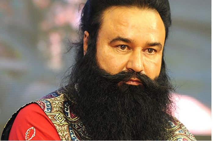 High Court will pronounce decision on Ram Rahim's parole application today Ram Rahim: ਰਾਮ ਰਹੀਮ ਨੂੰ ਮਿਲੇਗਾ ਝਟਕਾ ਜ਼ਾਂ SGPC ਨੂੰ ਲੱਗੇਗਾ ? ਅੱਜ ਹਾਈਕੋਰਟ 'ਚ ਆਉਣ ਵਾਲਾ ਵੱਡਾ ਫੈਸਲਾ 