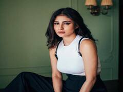 Actress Mouni Roy: மழை கொடுப்பாளோ இடி இடிப்பாளோ.. நடிகை மௌனி ராய் லேட்டஸ்ட் க்ளிக்ஸ் !