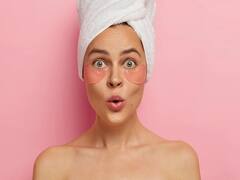 Beauty Tips: आंखों के नीचे काले घेरे को करना है दूर, इन घरेलू उपायों को करें ट्राई